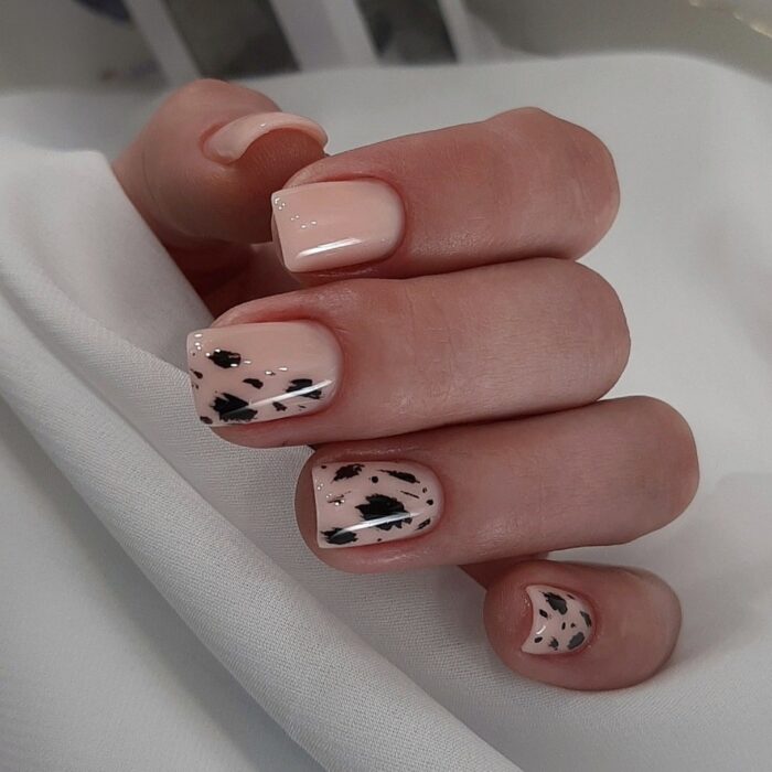 NAILSOFTHEDAY Bottle Gel Ultrastark Beige 04, 10 ml – Bild 5
