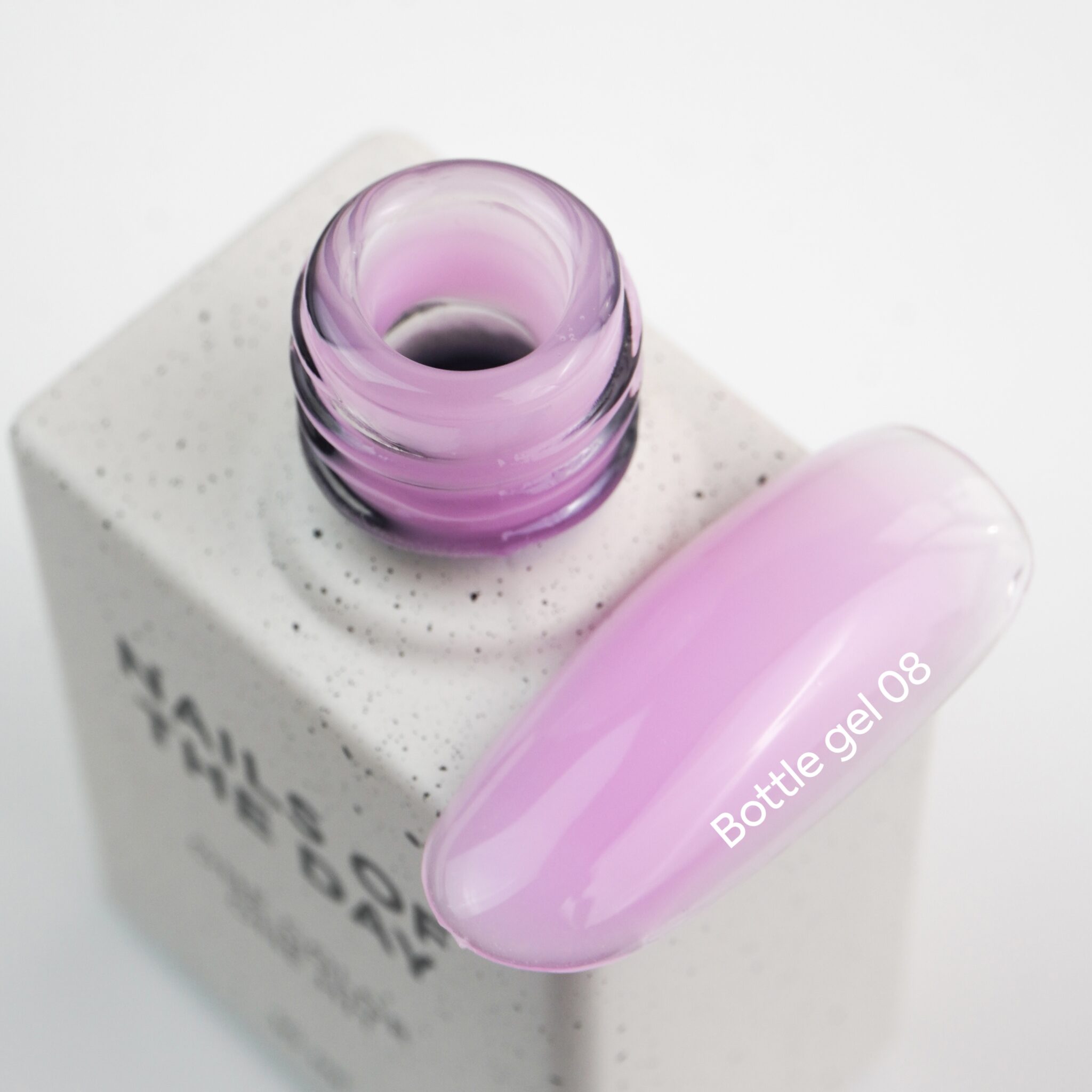NAILSOFTHEDAY Bottle Gel 08 – violett-rosa, ultrastarkes Aufbaugel, 10 ml