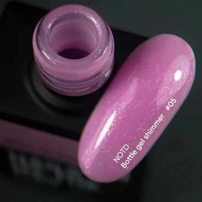 NAILSOFTHEDAY Bottle Gel Shimmer 05 -Gel mit Schimmer Rosa Ultrastark, 10 ml – Bild 2