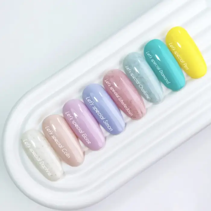 Gel Polish NAILSOFTHEDAY Let’s special Daphne  - Gellack Milk mit goldenen Partikeln, 10 ml – Bild 5