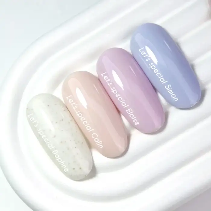 Gel Polish NAILSOFTHEDAY Let’s special Daphne  - Gellack Milk mit goldenen Partikeln, 10 ml – Bild 8