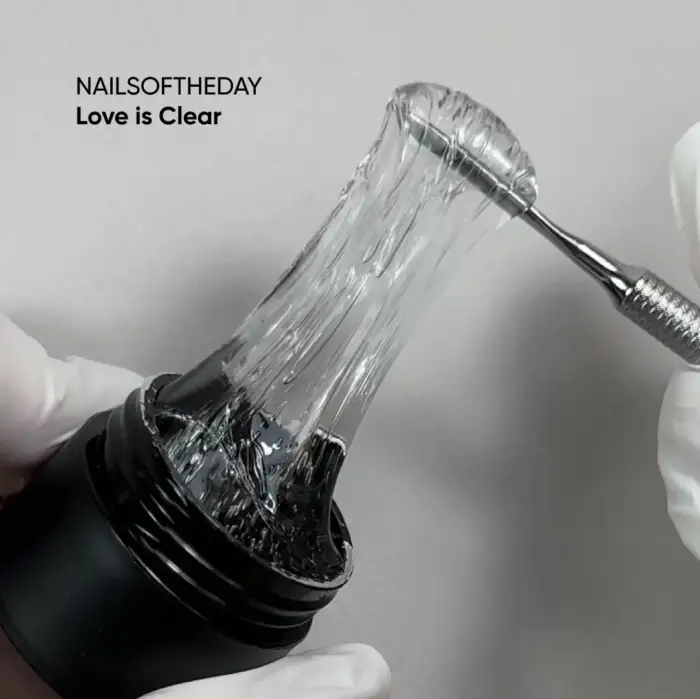 NAILSOFTHEDAY Love is Clear – transparenter Gel-Gummi für 3D-Nailart, 15 g – Bild 2