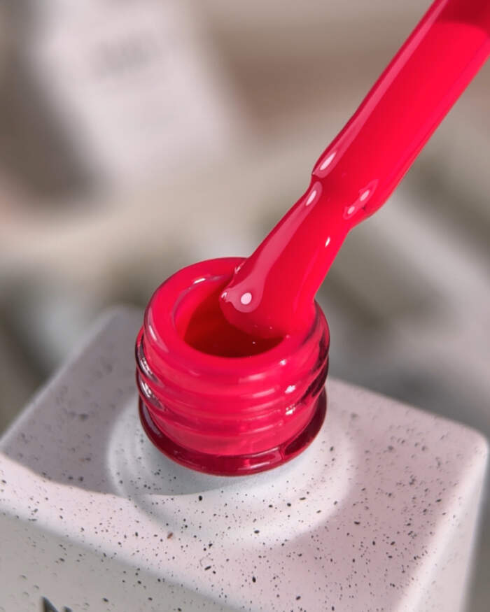 NAILSOFTHEDAY Gel polish Grapefruit-213 - intensiv leuchtender Himbeer-Gellack, 10 ml – Bild 4