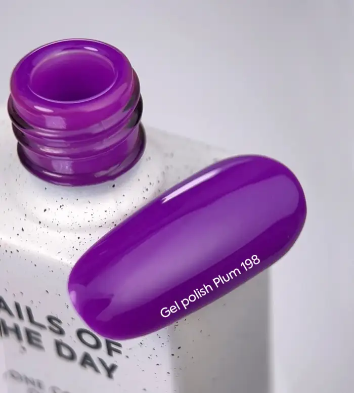 NAILSOFTHEDAY Gel polish Plum-198 - intensiv violetter Gellack, 10 ml – Bild 2