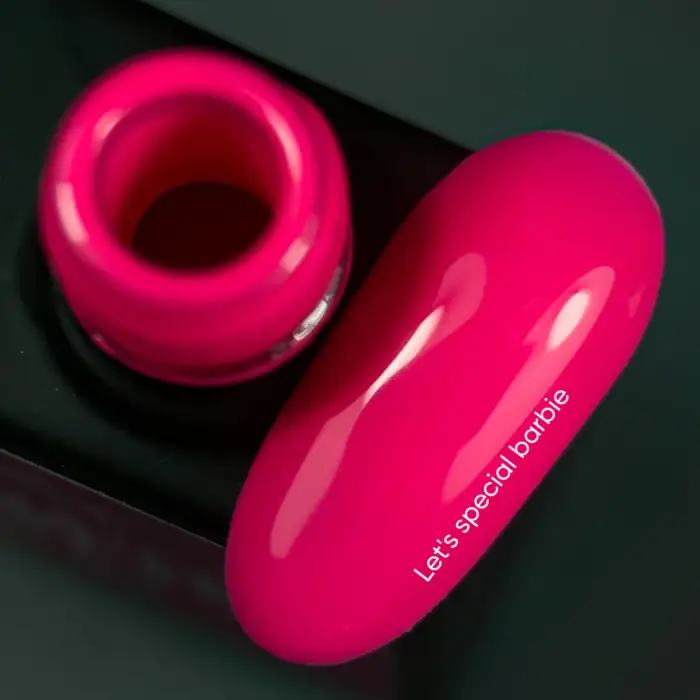 NAILSOFTHEDAY Let’s special Barbie - besonderer neonpinker Gellack, 10 ml – Bild 2