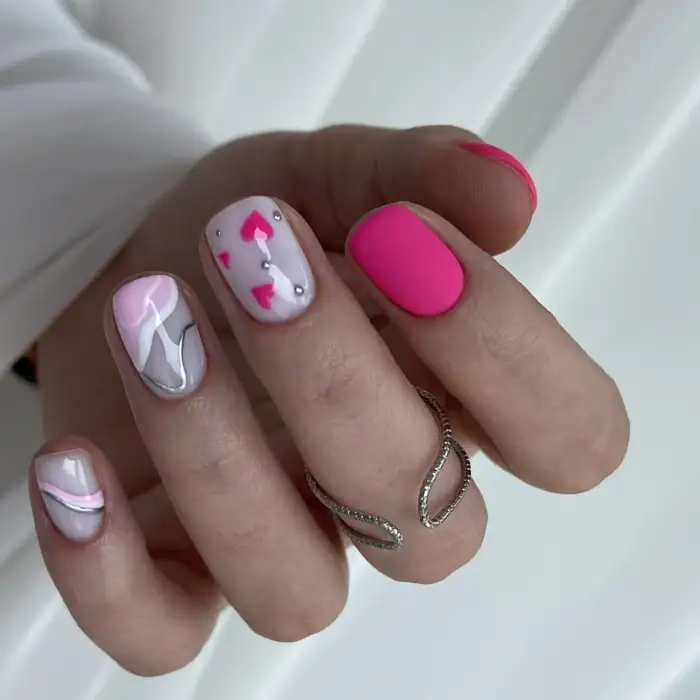 NAILSOFTHEDAY Let’s special Barbie - besonderer neonpinker Gellack, 10 ml – Bild 5