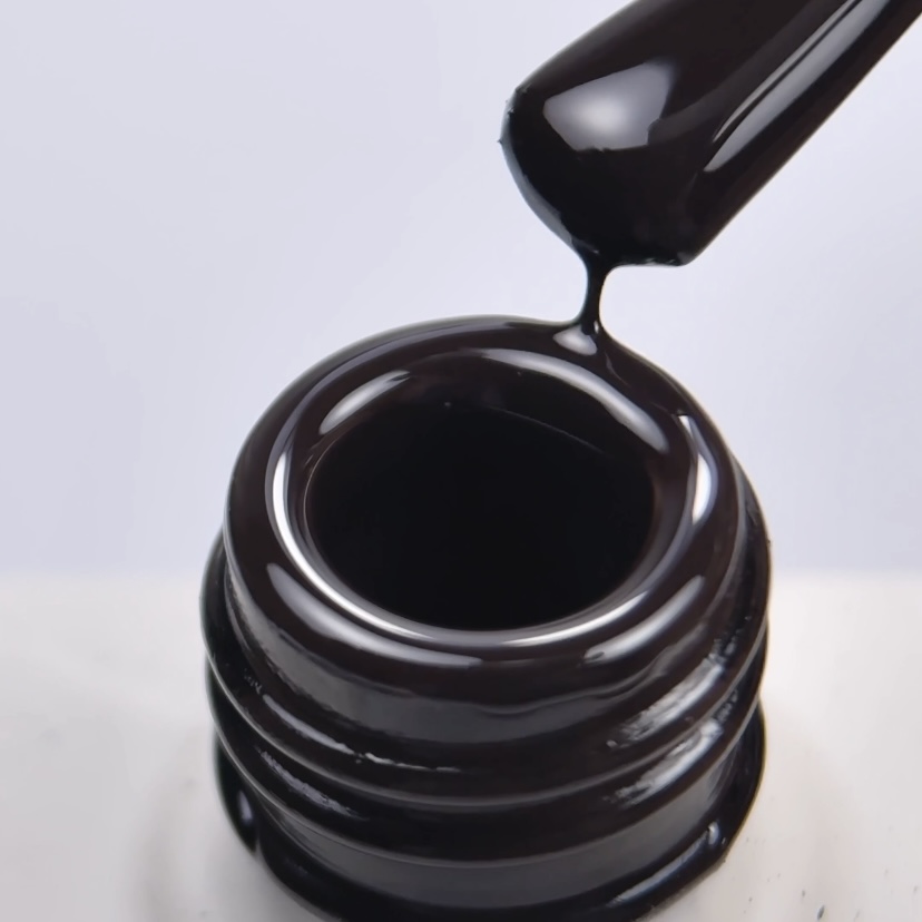 NAILSOFTHEDAY Color of the month November 2025 DEEP BROWN - Dunkelbraun - Gel-Lack, 10 ml – Bild 4