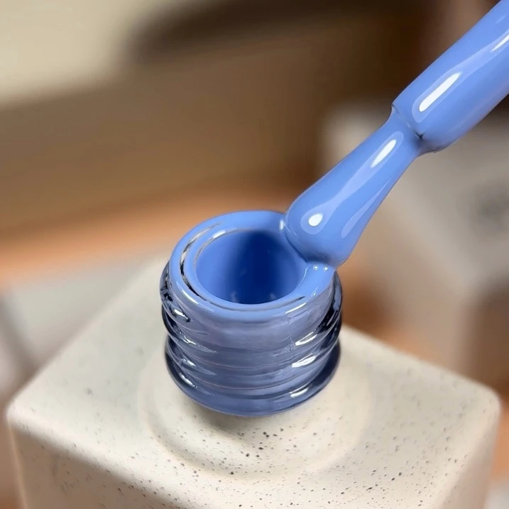 NAILSOFTHEDAY Gel polish Jeans 305 - Jeansblau - Gel-Lack, 10 ml – Bild 4