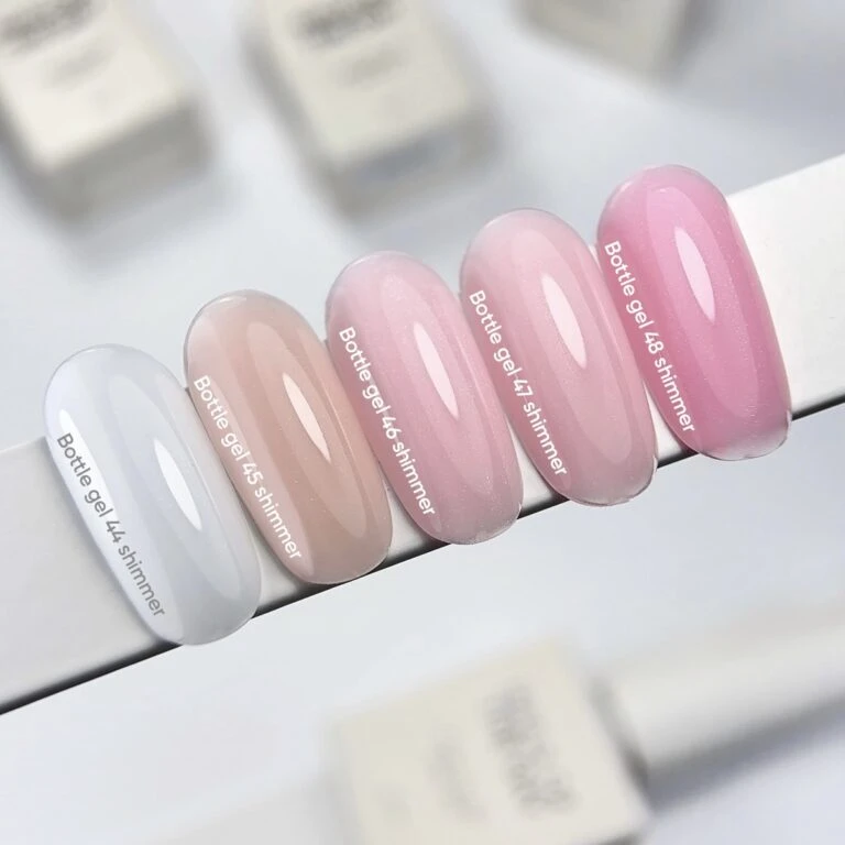 NAILSOFTHEDAY Bottle Gel 47 Shimmer – Milchrosa hochfestes Aufbaugel mit rosafarbenem Schimmer zur Nagelverstärkung – Bild 4